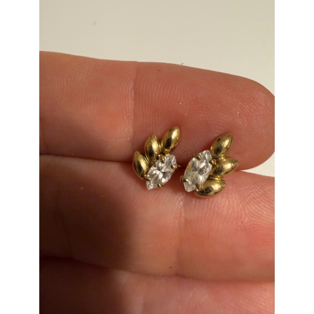Vintage Gold Tone Leaf Cluster Marquise Crystal Stud Earrings Clear Stone Post